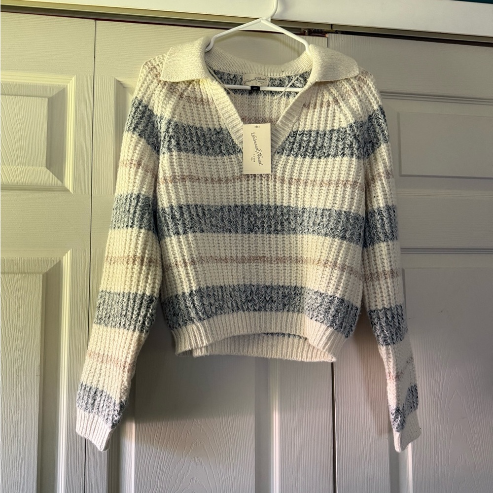 Collared Striped Knit Sweater - Cream & Gray